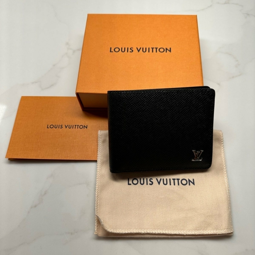 Brand New Louis Vuitton Wallet-‘ Fixed price’
